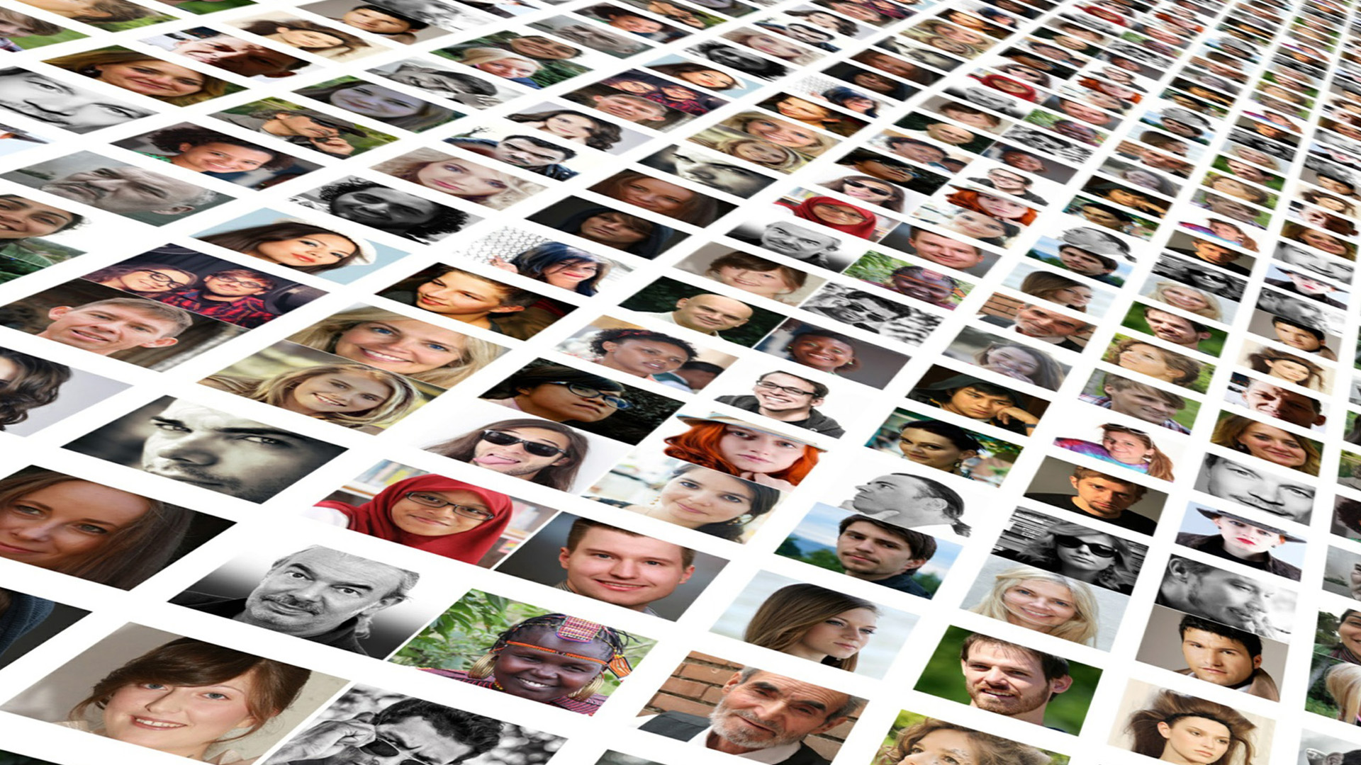 Collage aus hunderten Portraitfotos verschiedener Menschen als Metapher für die Vielfalt einer Belegschaft